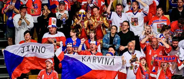 Fanoušci poženou české hokejistky vpřed během čtvrtfinále