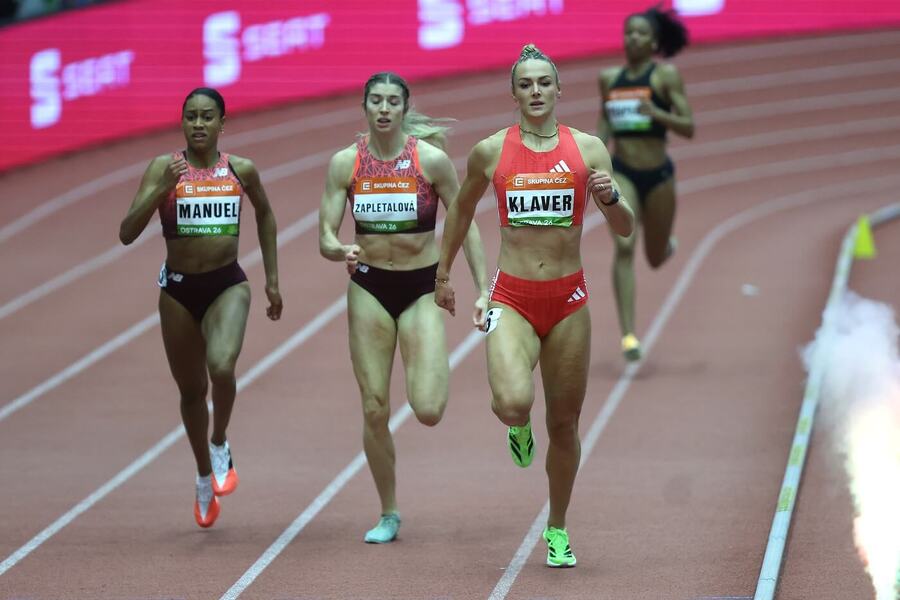 Atletky na mítinku Czech Indoor Gala