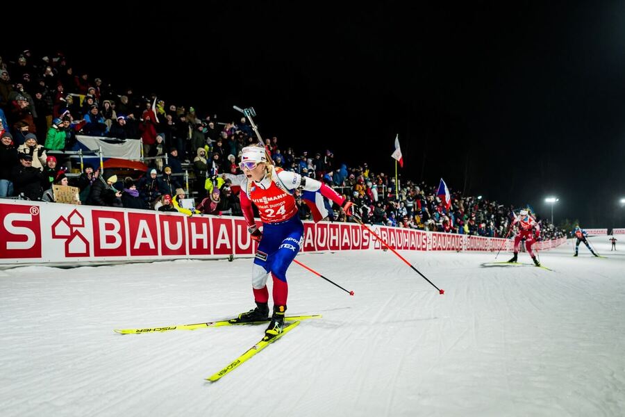 Biatlonistky budou bojovat o&nbsp;medaile ve sprintu