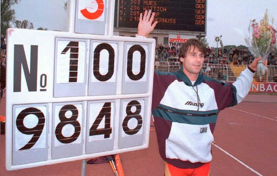 Oštěpařský světový rekordman Jan Železný na mítinku v&nbsp;Jeně (1996)