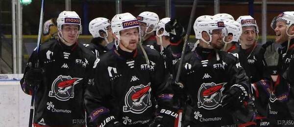 Chomutov se snaží vyhnout sestupu. Uspěje proti Dukle? Sledujte zápas živě od 17 hodin