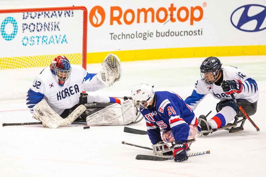 Parahokejisté budou bojovat o&nbsp;medaile v&nbsp;Miláně