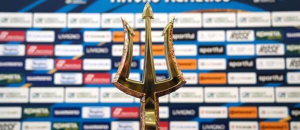 Trofej pro vítěze závodu Tirreno-Adriatico