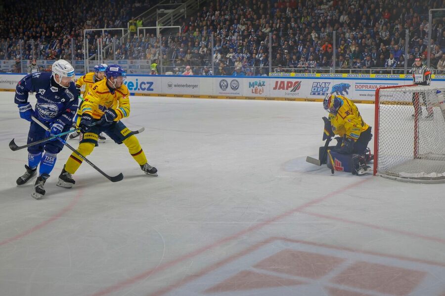 Momentka z&nbsp;předchozí utkání mezi Kometou a&nbsp;Motorem