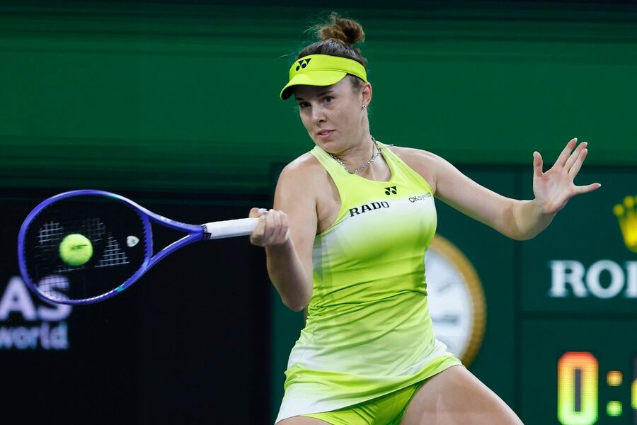 Linda Nosková během osmifinále WTA 1000 Indian Wells 2026 proti Alexandře Eale