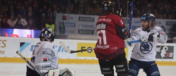 Momentka ze včerejšího 3. zápasu Sparta vs. Plzeň