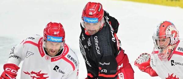 Třinec zvládl oba venkovní zápasy. Uspěje i v prvním domácím?