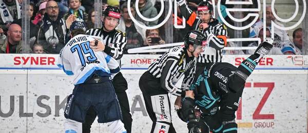 Fotka ze druhého čtvrtfinále playoff Liberec vs. Karlovy Vary