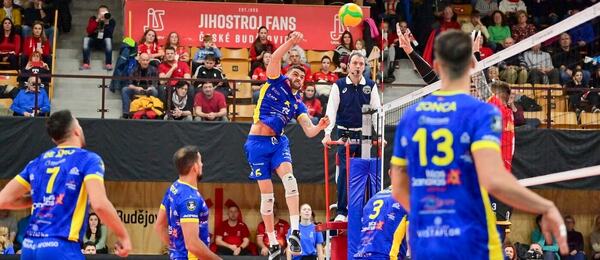 Utkání Ligy mistrů CEV mezi českobudějovickým Jihostrojem a Guaguas Las Palmas