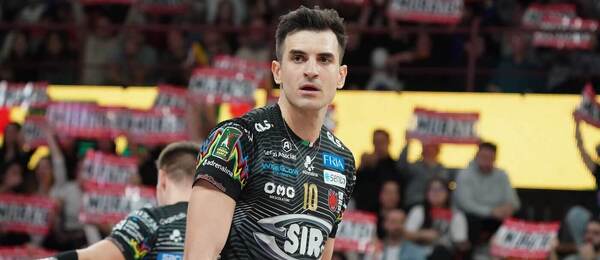 Hvězdný tuniský univerzál s polskými kořeny Wassim Ben Tara, na fotce v dresu italské Perugie