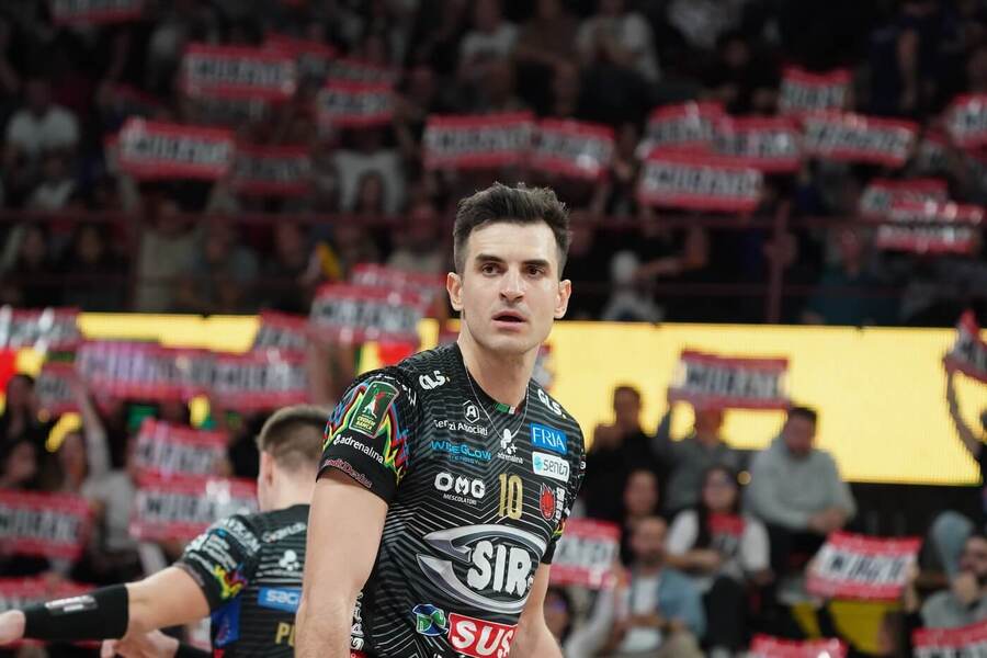 Hvězdný tuniský univerzál s&nbsp;polskými kořeny Wassim Ben Tara, na fotce v&nbsp;dresu italské Perugie