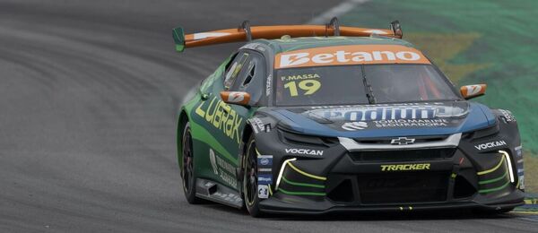 Felipe Massa na závodišti v brazilském São Paulu