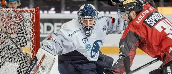 Nick Malík je jedním z hrdinů této série. Dovede Plzeň k postupu?