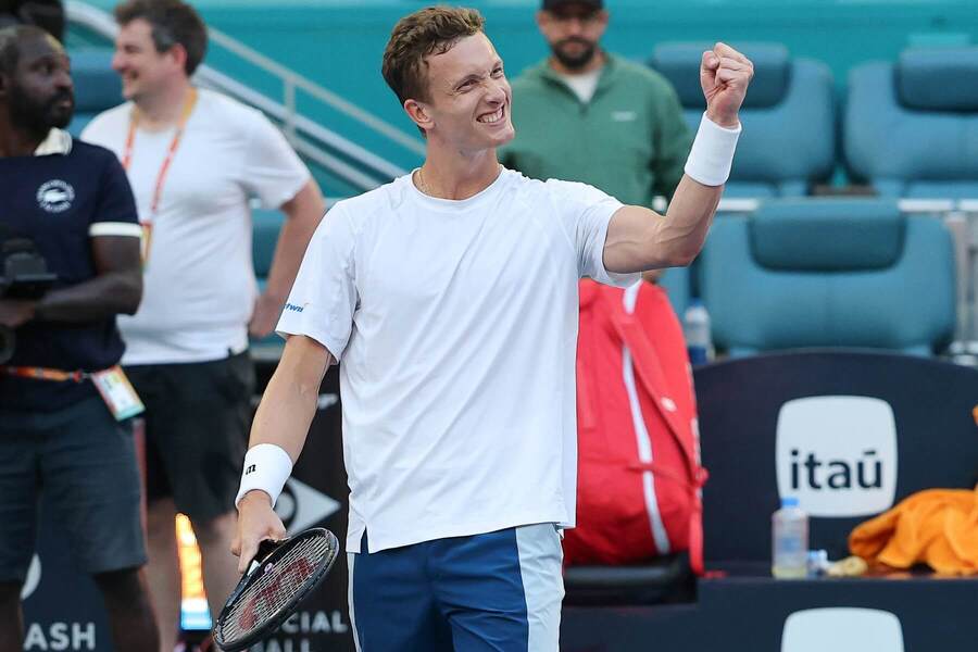 Jiří Lehečka po vítězství ve čtvrtfinále ATP 1000 Miami 2026