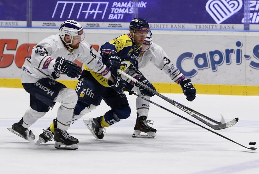 Pavel Musil, Lukáš Válek, Tomáš Moravec v&nbsp;semifinále mezi Kolínem a&nbsp;Zlínem