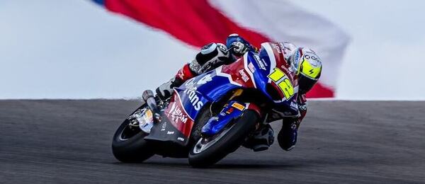 Český jezdec Filip Salač během závodu Moto2 na okruhu COTA