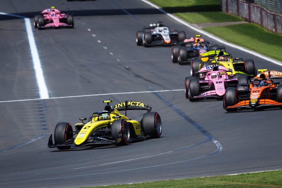 Formule 2: program, výsledky, jezdci a&nbsp;TV