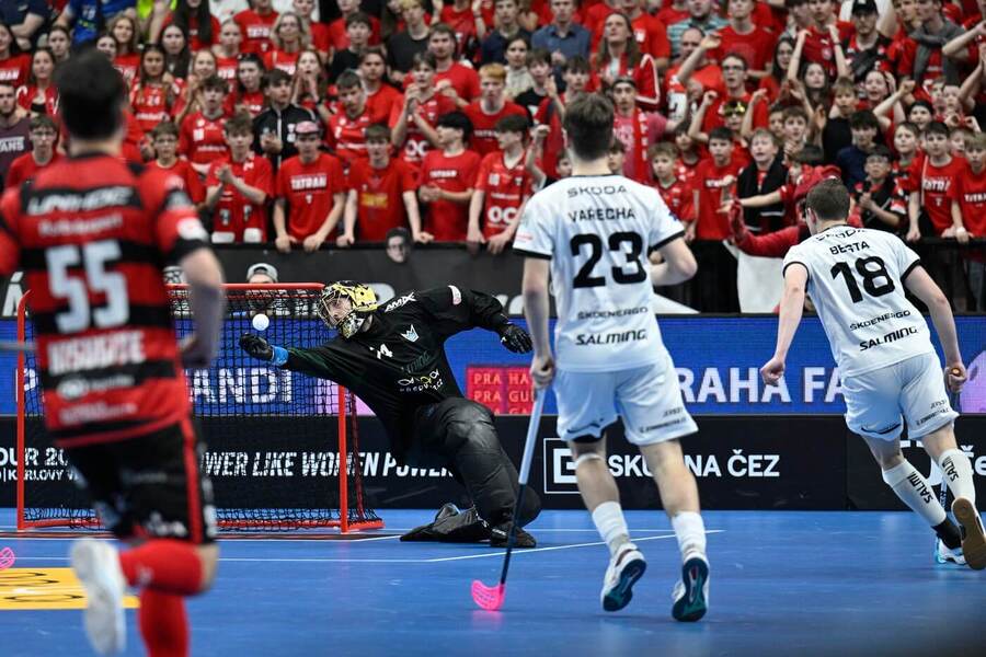 Momentka z&nbsp;florbalového zápasu Tatran Střešovice - Mladá Boleslav