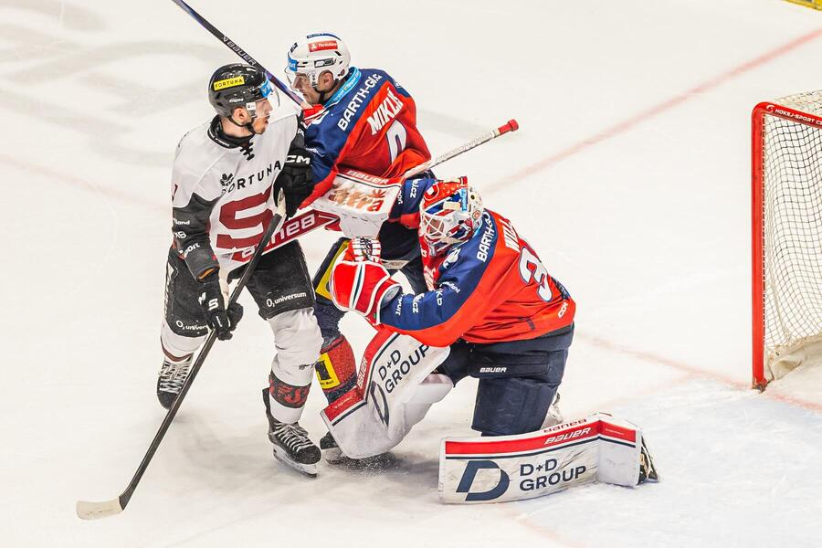 Semifinálová série ELH mezi Spartou a&nbsp;Pardubicemi nabízí zajímavou podívanou