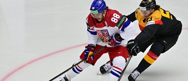 David Pastrňák v zápase s Německem na loňském MS