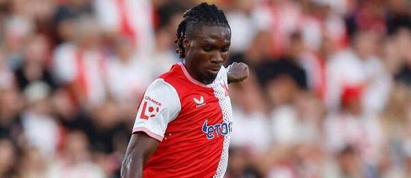 Kde sledovat Hradec vs. Slavia, sestavy, absence a kurzy