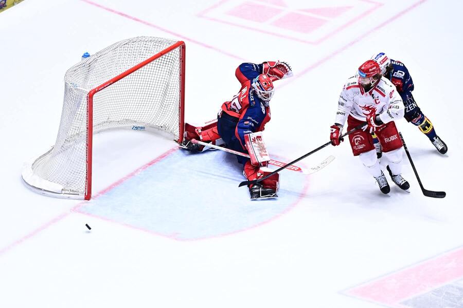 Pardubice vs. Třinec: Kde sledovat 2.&nbsp;finále TELH živě