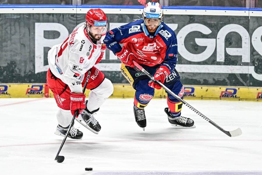 Třetí finále TELH mezi Třincem a&nbsp;Pardubicemi se hraje dnes od 18:00