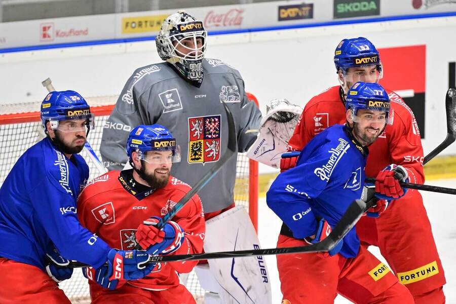 Česká hokejová reprezentace v&nbsp;tréninku na Fortuna Hockey Games 2026, kde se dnes střetne s&nbsp;Finskem.