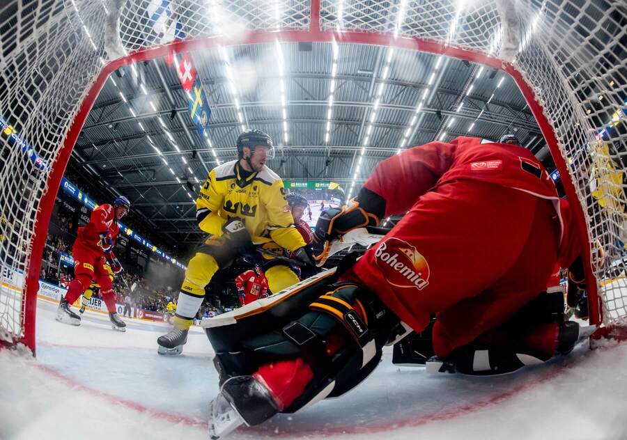 Program druhého hracího dne Beijer Hockey Games: Zápasy, přenosy