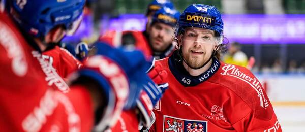Český hokejový reprezentant Michal Kovařčík slaví gól v zápase Sweden Hockey Games 2026, dnes Češi na EHT vyzvou Finy.