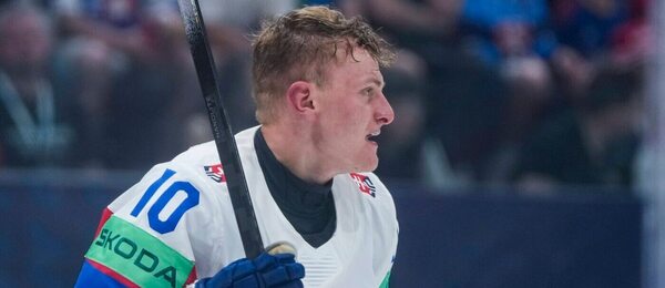 Slovenský útočník Adam Sýkora, fotka ze zápasu Slovensko vs. Kanada na MS v hokeji 2026