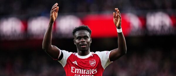 Bukayo Saka během utkání Arsenalu s Burnley