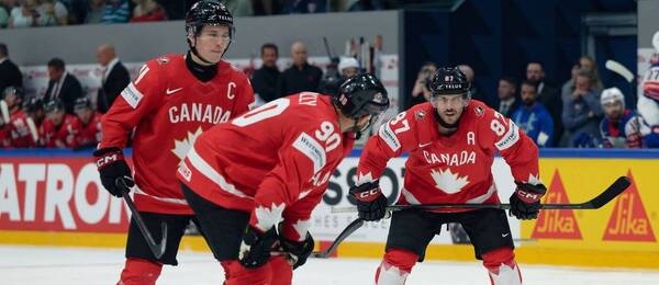 Kanadské hvězdy Macklin Celebrini, Ryan O'Reilly a Sidney Crosby