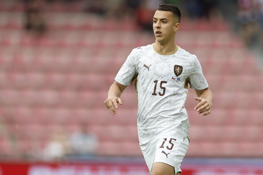 Hugo Sochůrek během přípravného utkání s&nbsp;Kosovem