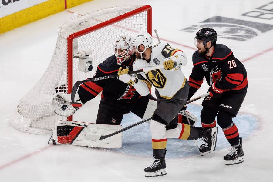 Vegas budou odvracet konec sezony. Sledujte šestý zápas finále NHL živě