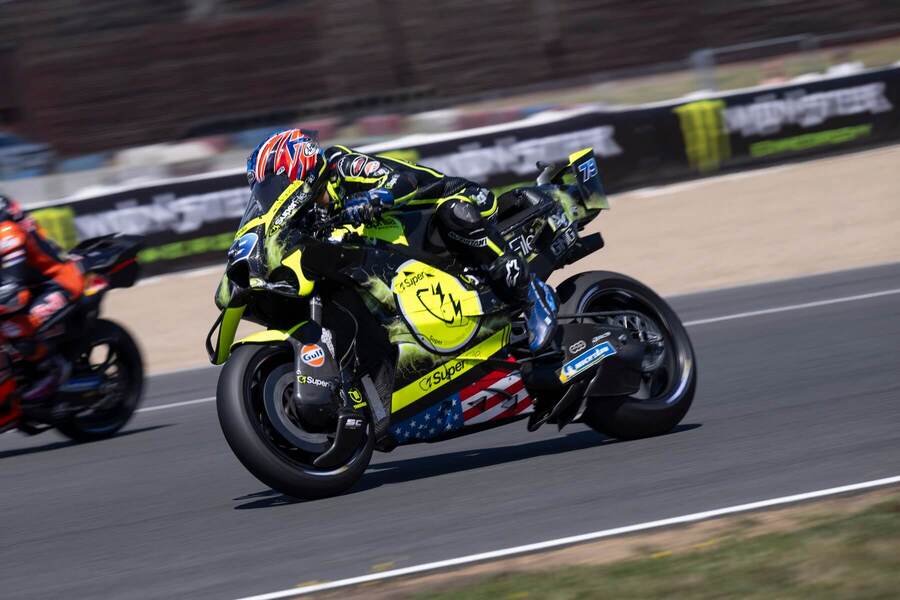 Ai Ogura si vybojoval pole position. Udrží jí ve sprintu?