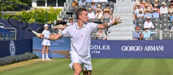 Jiří Lehečka na exhibici v Hurlinghamu