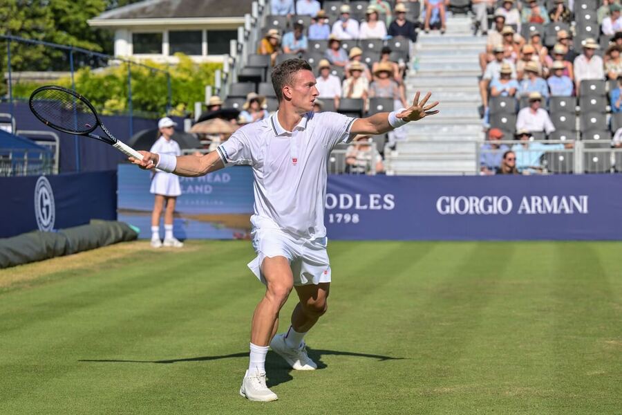 Jiří Lehečka na exhibici v&nbsp;Hurlinghamu