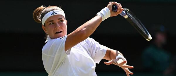 Karolína Muchová během semifinále Wimbledonu 2026