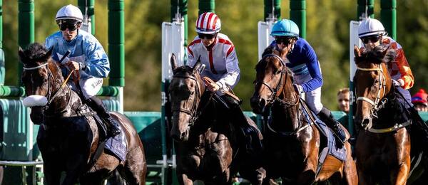 Start závodu St Leger v Chuchli