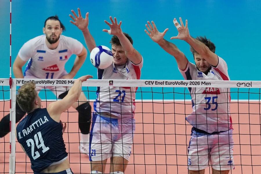 Francouzům se zatím na turnaji daří na bloku
