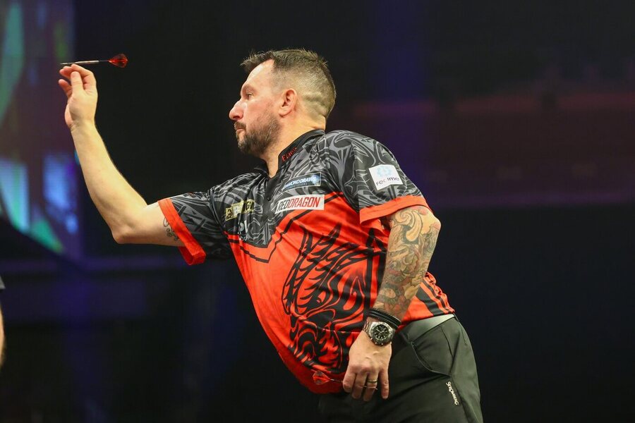 Velšský šipkař Jonny Clayton, vítěz Dutch Darts Championship 2025, na turnaji Premier League Darts 2026