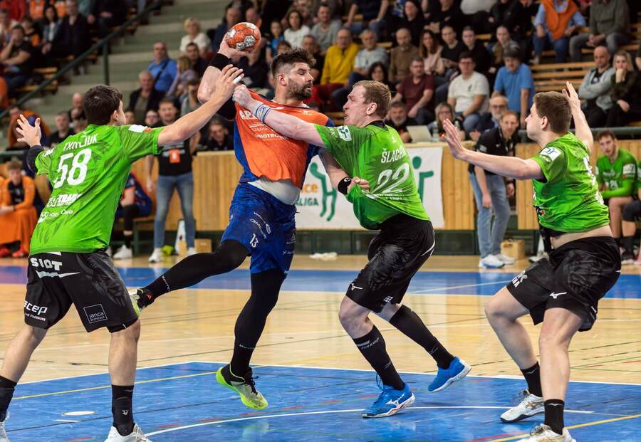Momentka ze čtvrtfinálového zápasu Zubří vs. Plzeň v&nbsp;play off Chance Extraligy 2025