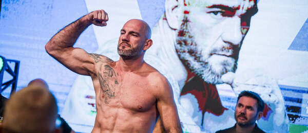 Daniel Škvor na veřejném vážení před galavečerem Oktagon 95