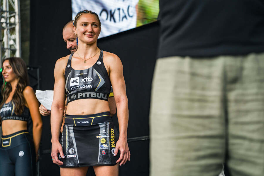 Lucia Szabová na vážení před turnajem Oktagon 92